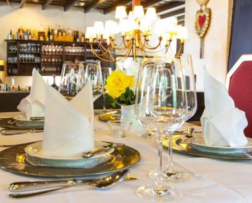 Nehmen Sie Platz... Stilvoll - unser Restaurant